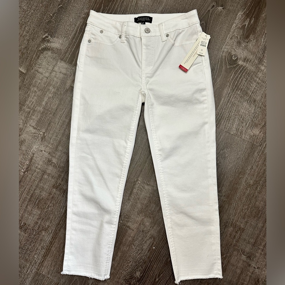 NWT Talbot White Skinny Jeans-  Size 0P